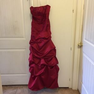 Red Gown for Prom or Wedding